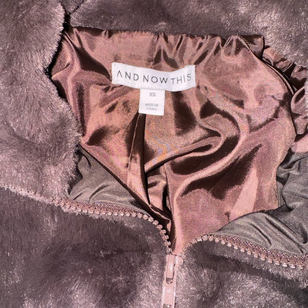And Now This Women's Puffer Jacket Brown size XSMALL - Picture 4 of 9